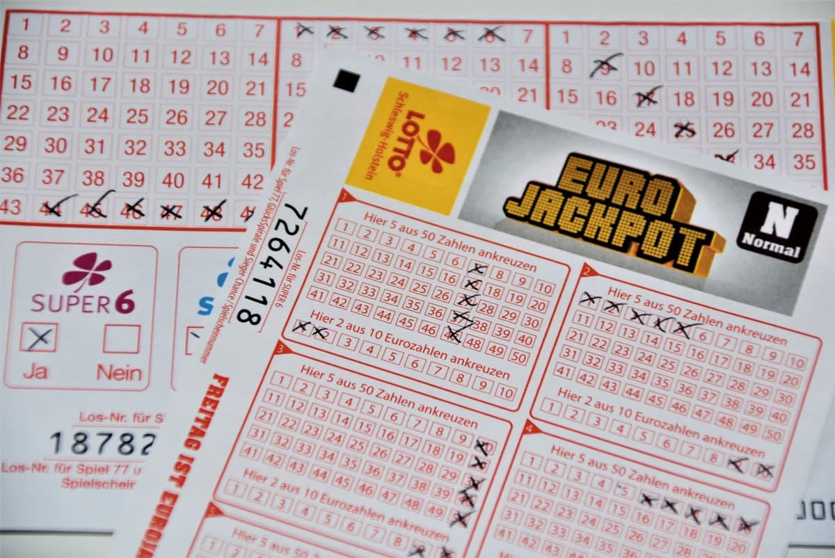 年末ジャンボ宝くじの換金期限はいつまで？期限が過ぎるとどうなる